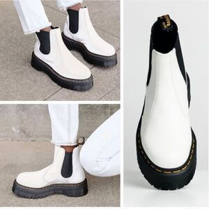 White Dr. Martens 2976 Quad Chelsea Boot Size 7 NWT AirWair